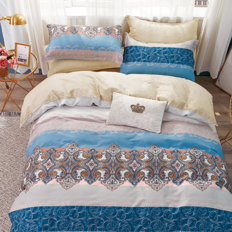 Hannah Blue/Pink Damask Duvet Cover Set Queen/Full